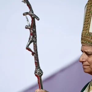 La visita del Papa León XIV en Argentina moviliza a miles de fieles. Conocé cómo las agencias de viajes ya ofrecen paquetes para este evento.